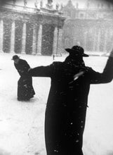 Load image into Gallery viewer, St. Peter's Square by Leonard Freed, Rome, Italy, Black-and-White Portrait Photography 1950s