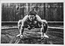 Load image into Gallery viewer, Sumo, Tokyo by Jean-Michel Voge, Contemporary Portrait Photography by French Photographer
